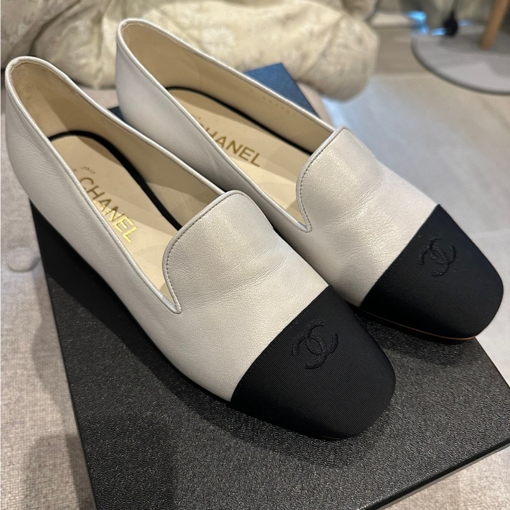 Chanel loafer 38.5